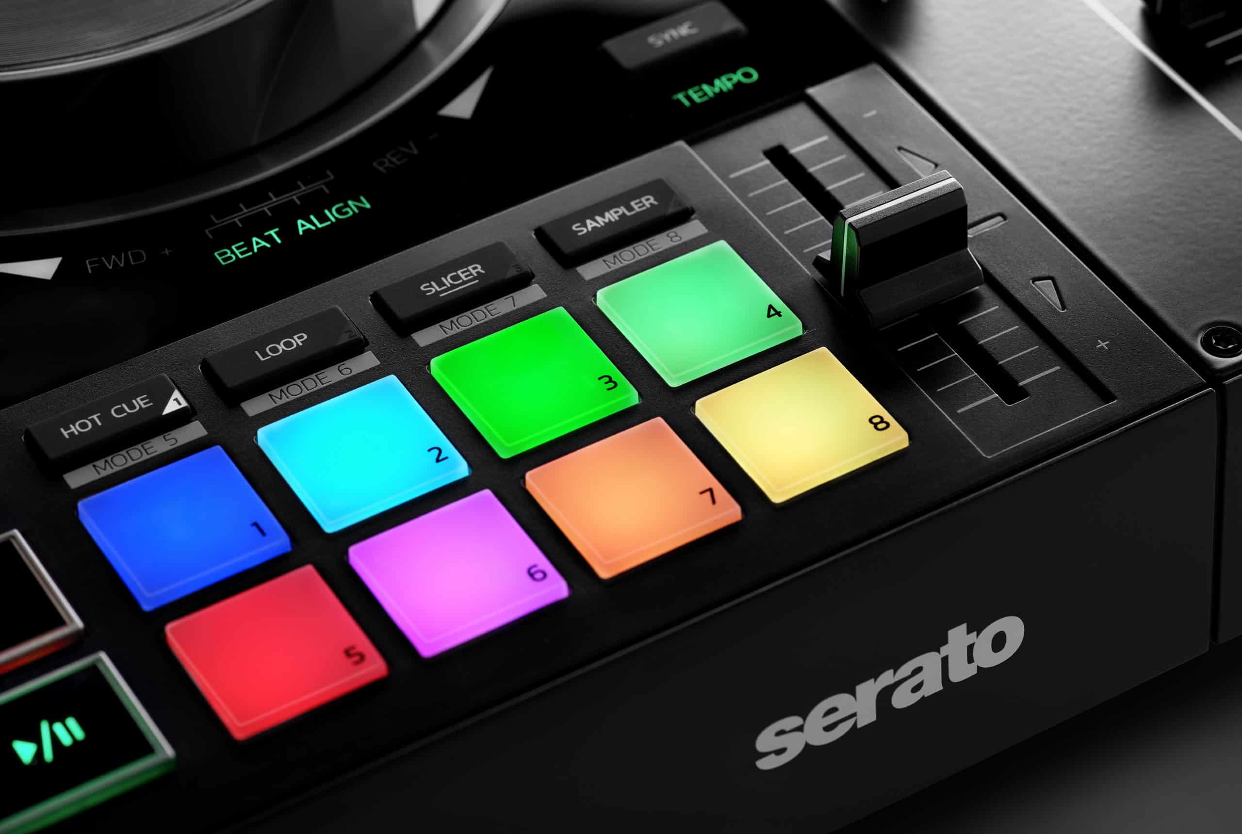 Le DJControl Inpulse 500 : la petite révolution du mixage pour débutants